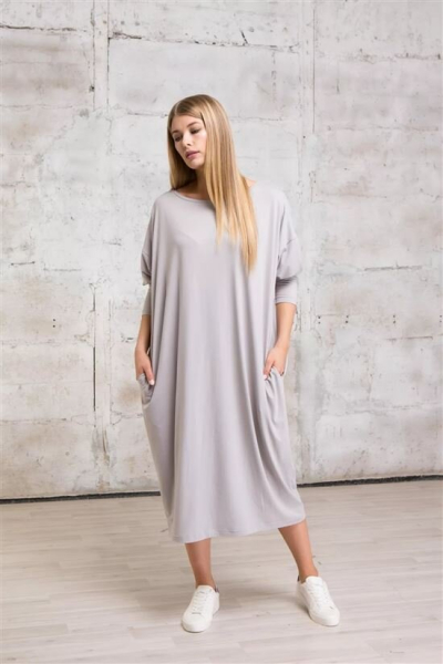 Если вы сомневаетесь, что платье вам к лицу, значит вы выбрали не свой фасон.