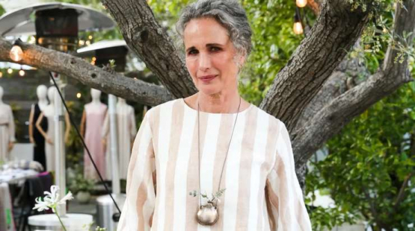 Одежда из льна: как выбрать, с чем носить, как ухаживать