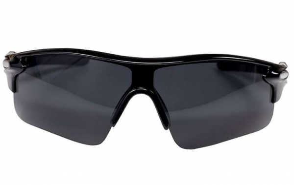 Топ вещей, которые мужчинам нельзя носить летом, даже в жару Топ вещей, которые мужчинам нельзя носить летом, даже в жару