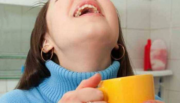 Как избавиться от боли в горле: 10 простых и действенных домашних средств Как избавиться от боли в горле: 10 простых и действенных домашних средств