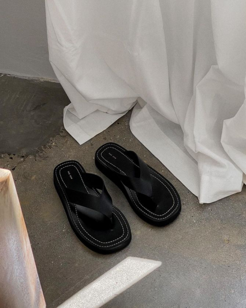 6 моделей сандалий, которые украсят ваше лето 2024 6 моделей сандалий, которые украсят ваше лето 2024