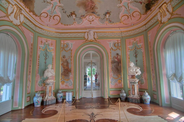 Смотрим на розовый цвет под другим углом. Большая подборка образов Смотрим на розовый цвет под другим углом. Большая подборка образов