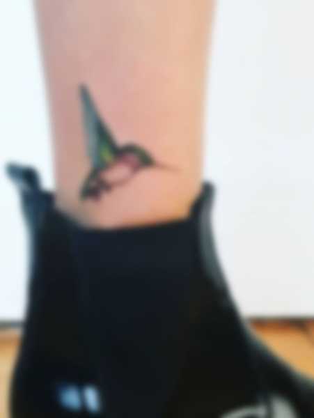 Красивые татуировки на щиколотке для девушки – эскизы с фото Красивые татуировки на щиколотке для девушки – эскизы с фото