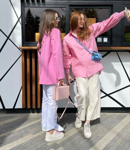 Смотрим на розовый цвет под другим углом. Большая подборка образов Смотрим на розовый цвет под другим углом. Большая подборка образов