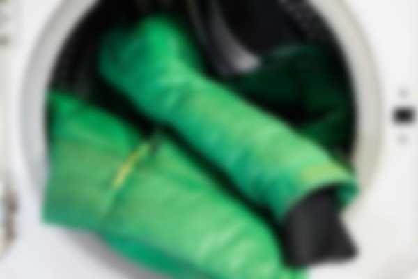 Как стирать зимнюю куртку из полиэстера в стиральной машине
