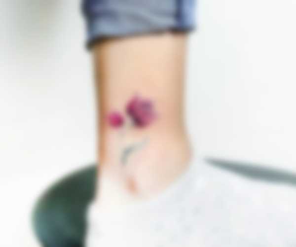 Красивые татуировки на щиколотке для девушки – эскизы с фото Красивые татуировки на щиколотке для девушки – эскизы с фото