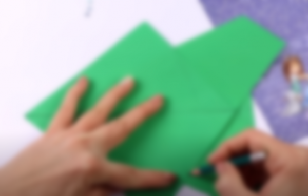 Поделки из бумаги на Новый год 2021 своими руками