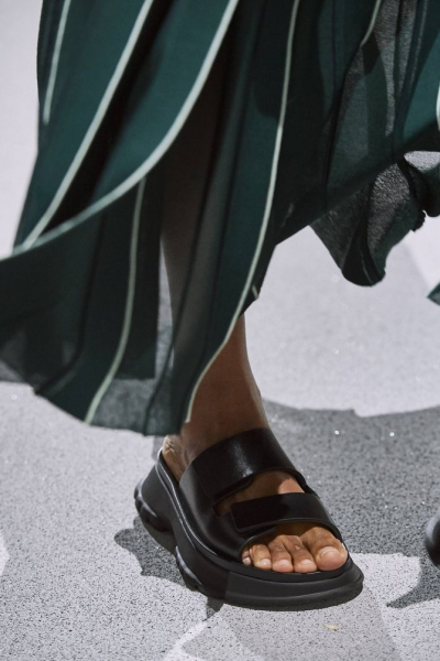 6 моделей сандалий, которые украсят ваше лето 2024 6 моделей сандалий, которые украсят ваше лето 2024