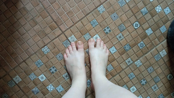 Как быстро размягчить даже толстый ноготь: совет для тех, кому за 50 Как быстро размягчить даже толстый ноготь: совет для тех, кому за 50