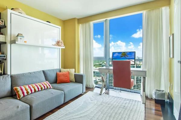 Почему часть ТЦ "Атриум" на Садовом кольце хотят снести, а его владельцы живут и платят налоги в США Почему часть ТЦ "Атриум" на Садовом кольце хотят снести, а его владельцы живут и платят налоги в США