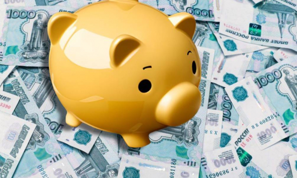 &laquo;На 50 тысяч еле выживаю&raquo;: почему россияне стали отказываться от сбережений