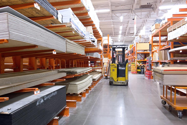 Как изменилась стоимость ремонта и стройматериалов в Москве и Петербурге