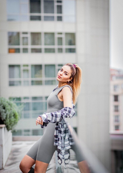 По фигуре: какая одежда провоцирует развитие целлюлита и что носить вместо нее По фигуре: какая одежда провоцирует развитие целлюлита и что носить вместо нее