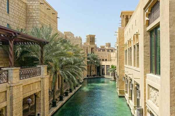 Море вместо МКАД: что купить в Испании и Турции по цене однушки в Москве