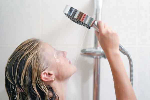 5 причин принимать холодный душ для красоты и здоровья: чем он хорош? 5 причин принимать холодный душ для красоты и здоровья: чем он хорош?