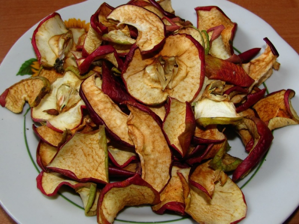 Что сделать с большим урожаем яблок, как его вкусно и полезно переработать