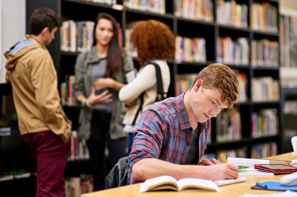 Кто такой инженер-строитель, что он делает и сколько зарабатывает