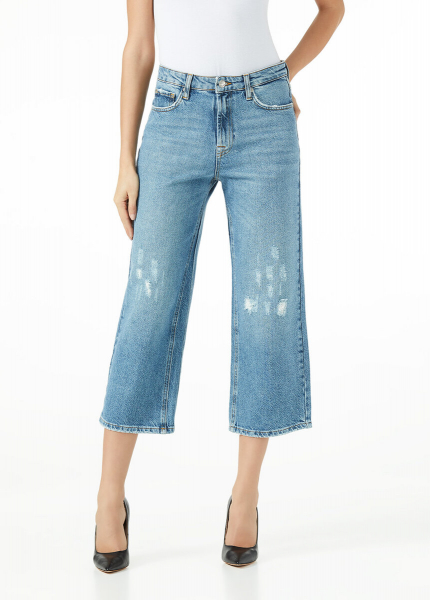 Название и виды женских джинсов, выбери свои по форме фигуры.