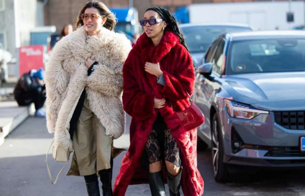 Готовимся к осени: лучшие пальто из искусственного меха Готовимся к осени: лучшие пальто из искусственного меха