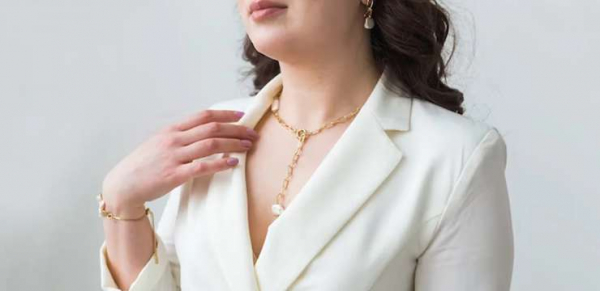 Ювелирный дресс-код в офисе: 10 важных советов дизайнера Ювелирный дресс-код в офисе: 10 важных советов дизайнера