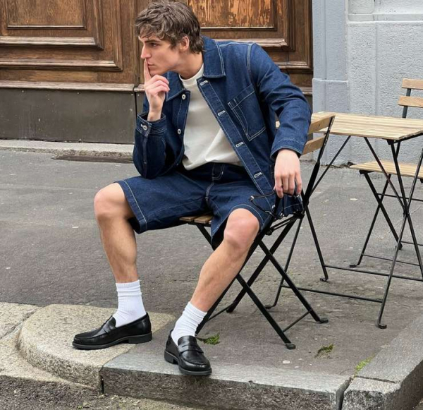 Как Бибер и Сэндлер: разбираем эстетику dadcore Как Бибер и Сэндлер: разбираем эстетику dadcore