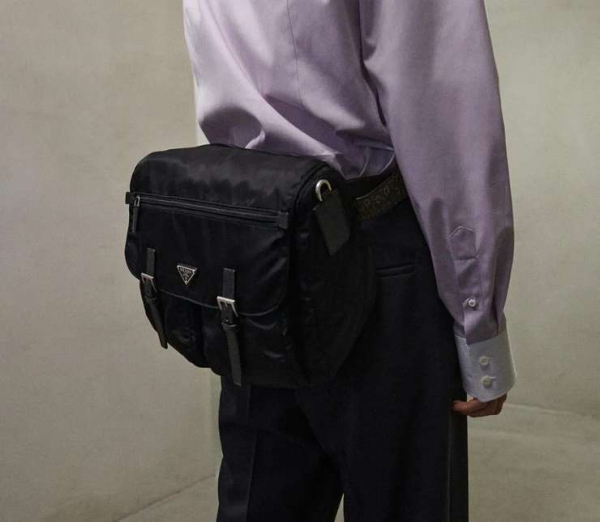 Сумка на осень для мужчины: стильные и модные варианты Сумка на осень для мужчины: стильные и модные варианты