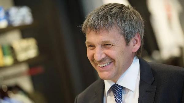 Торговый король Минобороны: Что известно о задержании миллионера из "Военторга" Павлова Торговый король Минобороны: Что известно о задержании миллионера из "Военторга" Павлова