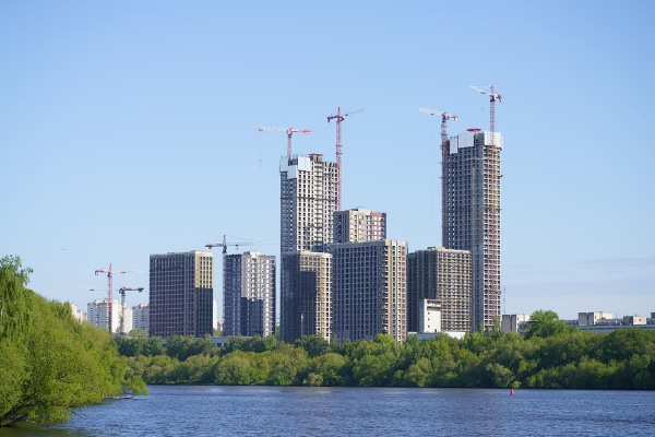 Конкуренция застройщиков жилья усилилась. Что это значит для покупателей Конкуренция застройщиков жилья усилилась. Что это значит для покупателей