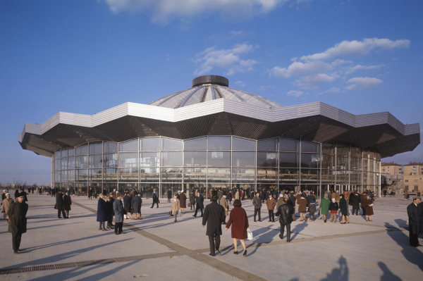 Цирк на Вернадского решили реконструировать и увеличить в 25 раз Цирк на Вернадского решили реконструировать и увеличить в 25 раз