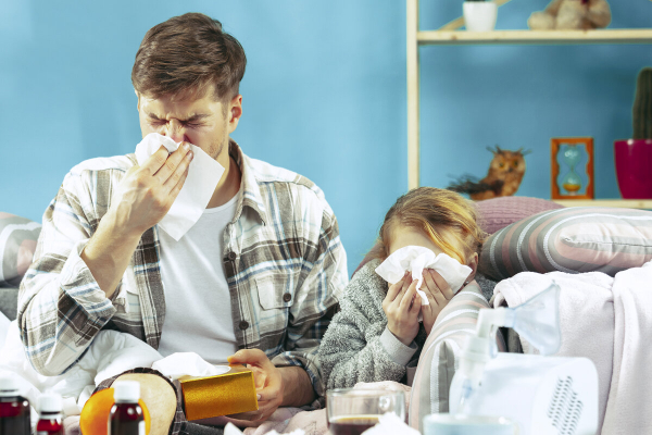 Что вызывает простуду, какие у нее симптомы, как она протекает и на что обращать внимание Что вызывает простуду, какие у нее симптомы, как она протекает и на что обращать внимание