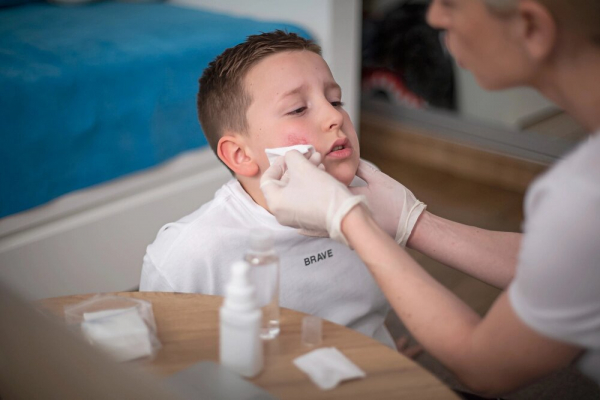 Перекись водорода или хлоргексидин: что выбрать? Перекись водорода или хлоргексидин: что выбрать?