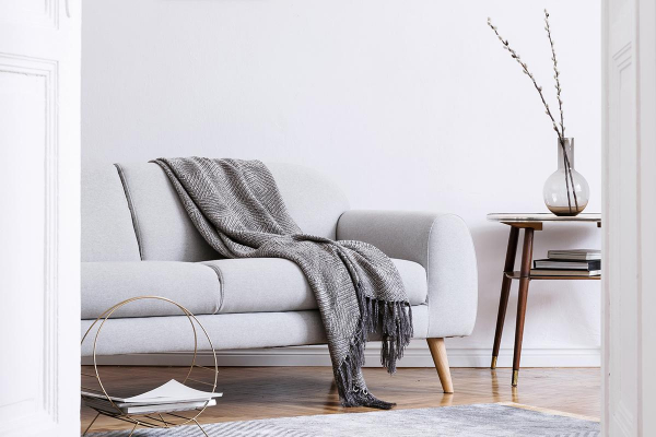 Антитренды в дизайне интерьера — 2025: букле, монохром и черная фурнитура Антитренды в дизайне интерьера — 2025: букле, монохром и черная фурнитура