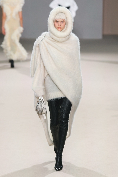 ГЛАВНЫЕ АКСЕССУАРЫ ЭТОЙ ОСЕНИ