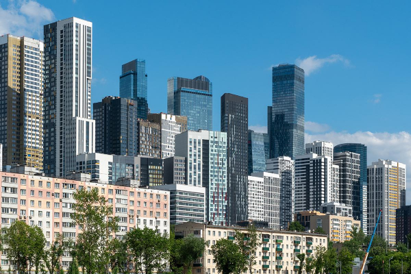 «Все способы стимулирования»: дорогая ипотека изменила планы застройщиков