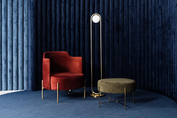 Антитренды в дизайне интерьера — 2025: букле, монохром и черная фурнитура Антитренды в дизайне интерьера — 2025: букле, монохром и черная фурнитура