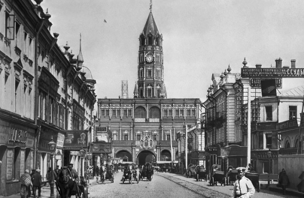 Фотография на память: исторические здания в ста лицах Фотография на память: исторические здания в ста лицах