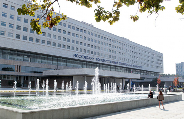 Девелоперы часто спонсируют своих, но и чужим дают шансы