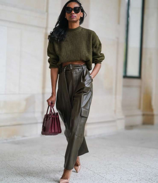 Кожаные брюки: с чем и как их носить этой осенью Кожаные брюки: с чем и как их носить этой осенью
