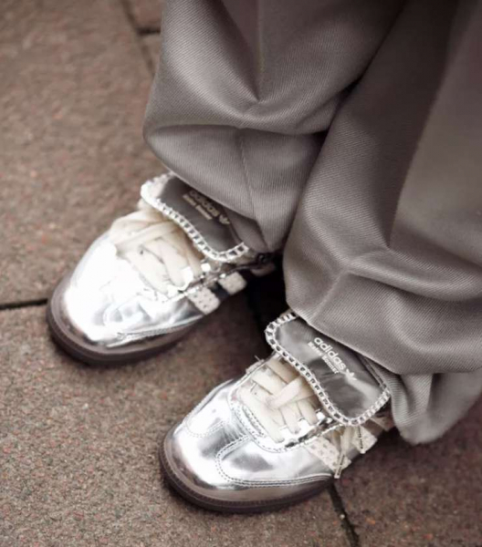 «Папа в спортзале»: разбираемся со стильными кроссовками этой осени «Папа в спортзале»: разбираемся со стильными кроссовками этой осени