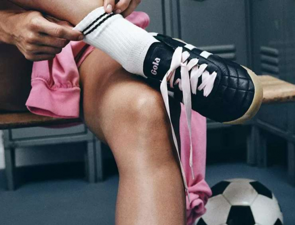 Сабо, ботфорты и кроссовки-балетки: самые интересные тренды осени 2024 Сабо, ботфорты и кроссовки-балетки: самые интересные тренды осени 2024