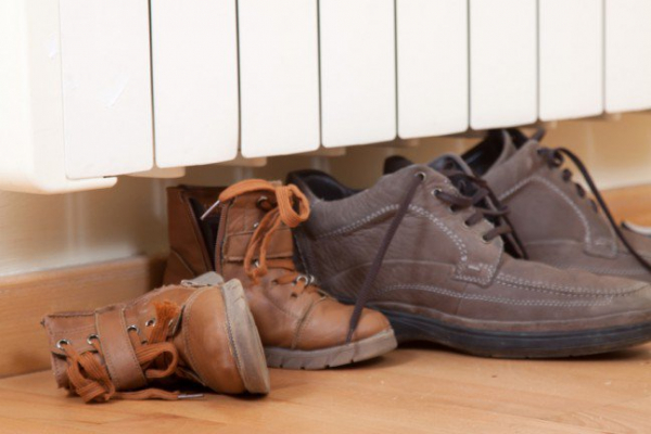 Запомните или запишите: какие вещи нельзя сушить на батарее