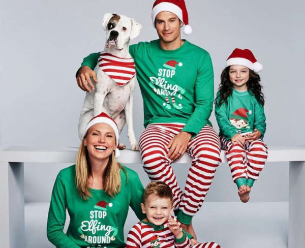 Свитер с оленями и елками — и еще 7 видов забавной одежды для Нового года Свитер с оленями и елками — и еще 7 видов забавной одежды для Нового года