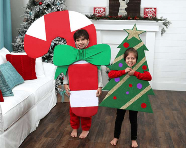 Свитер с оленями и елками — и еще 7 видов забавной одежды для Нового года Свитер с оленями и елками — и еще 7 видов забавной одежды для Нового года