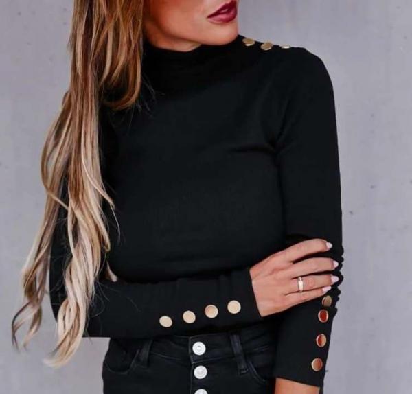 Четыре трендовых зимних образа с черной водолазкой в 2025 Четыре трендовых зимних образа с черной водолазкой в 2025