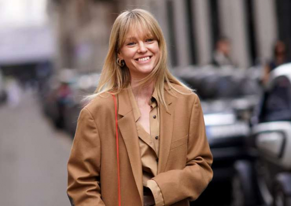 Цвет 2025 года Pantone — как носить «Мокко мусс» Цвет 2025 года Pantone — как носить «Мокко мусс»