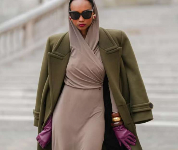 Цвет 2025 года Pantone — как носить «Мокко мусс» Цвет 2025 года Pantone — как носить «Мокко мусс»