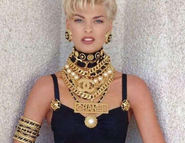 Как Мадонна и Диана: серьги из 80-х — какие в моде, как носить Как Мадонна и Диана: серьги из 80-х — какие в моде, как носить