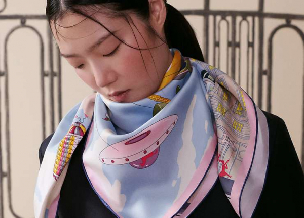 Шарфы, платки, косынки: тренды зимы 2025 и советы стилиста Шарфы, платки, косынки: тренды зимы 2025 и советы стилиста