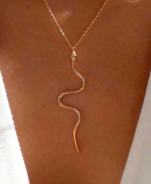 Варианты украшений со змеей — 4 топовых идей Варианты украшений со змеей — 4 топовых идей