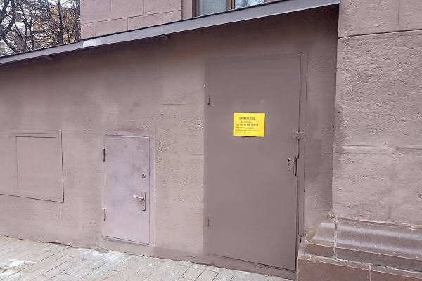 В высотке на Котельнической на продажу выставлен подвал за ₽17,2 млн В высотке на Котельнической на продажу выставлен подвал за ₽17,2 млн